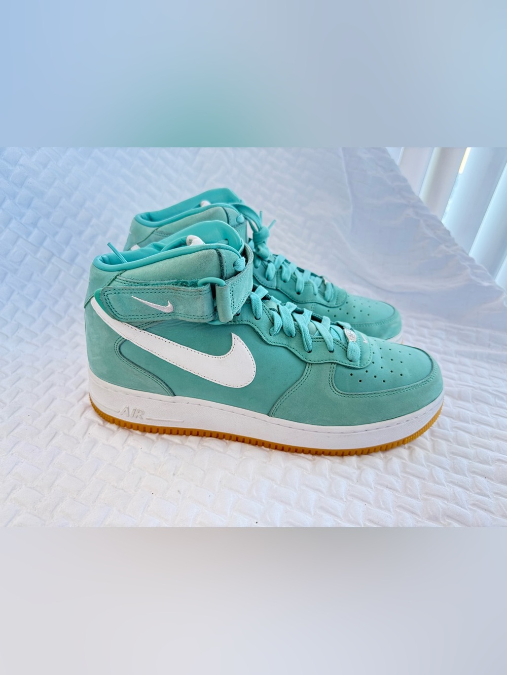 “MENS SIZE 13” Nike Air Force 1 Mid '07
Washed Teal